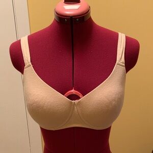 Fruit of the Loom Women's Padded Nude Bra